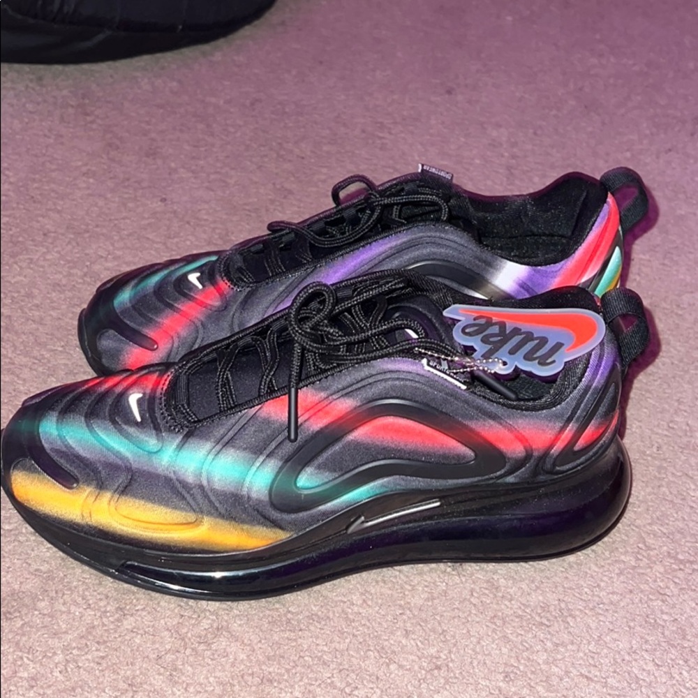 Nike airmax 720 colorstreaks